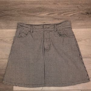NEW Brandy Melville gingham skirt